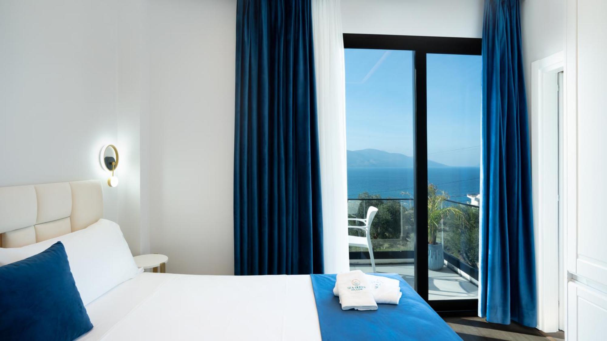 Sea Queen Luxury Hotel Radhimë Екстериор снимка